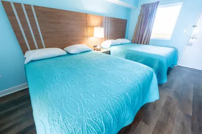 High Floor, Direct Oceanfront Views|Camelot Resort Seaboard Commons附近的飯店