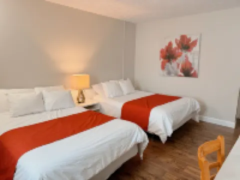 Auberge le Parasol Hotels in Chicoutimi