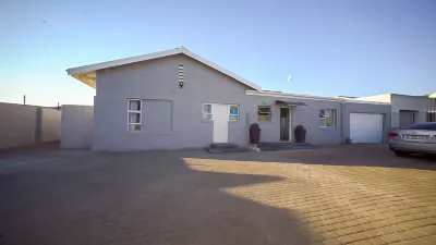 Annex Lodge & SPa Hotels near Pinelands Club