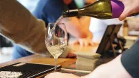 Ibis Styles Melbourne Airport - bar