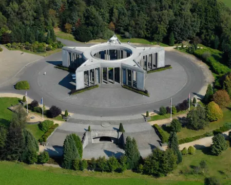 Chalet in Wibrin Near Achouffe Brewery Hotels in Houffalize