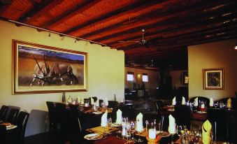Zebra Kalahari Lodge