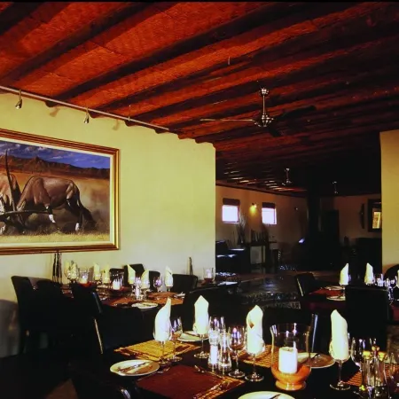 Zebra Kalahari Lodge