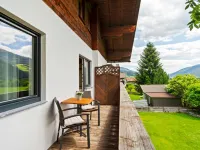 Chalet Bramberg Near Ski Slopes