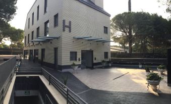 H la Cabaña