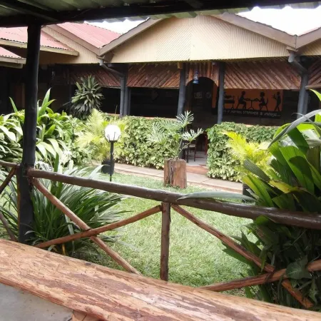 Palmdew Highland Hotel