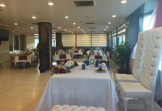 2. 그랜드 시메이 ..