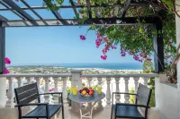 Hersonisos - Sleeps 15 - Parking - Pool - Garden Các khách sạn ở Piskopiano