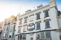The Royal Castle Hotel