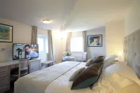 Château de La Motte Fenelon Hotel a Creveceur-sur-l'Escaut