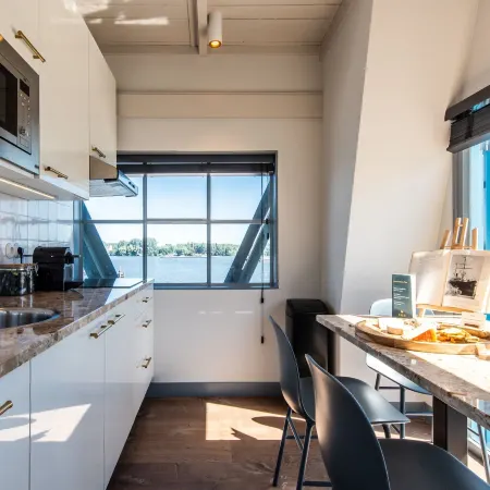Numa Amsterdam The Crane Отели рядом с достопримечательностью «Мост Питон»
