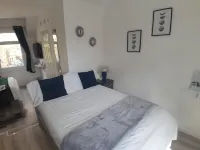 The Broadway Rooms - 2-Star