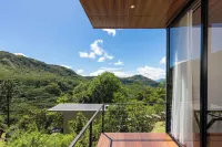 Ferndale Retreat Hotels in Medadumbara