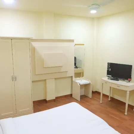 Hotel Vibha Raj Grand