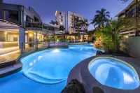 View Brisbane Hotels in Hamilton