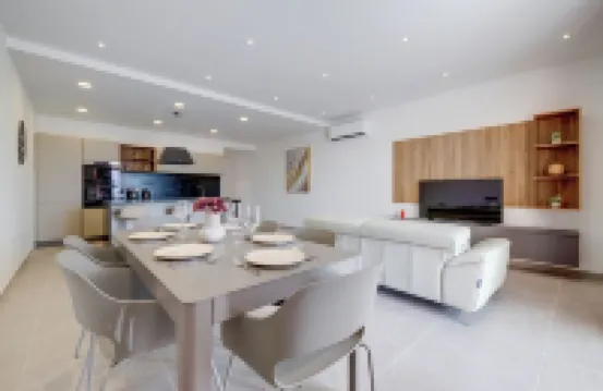 Elegant Sliema Penthouse Panoramic Terrace by Buena Vista