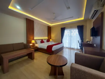 Hotel Bliss Отели в г. Джорхат