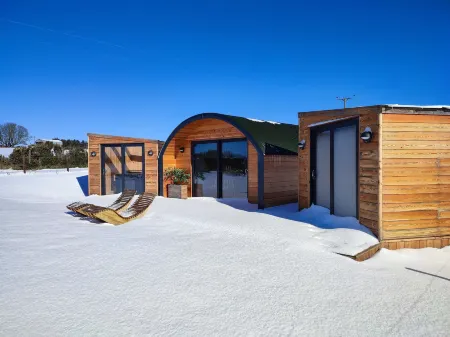 Hillhead Hideaways Отели в г. Craigellachie