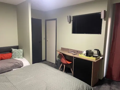 Villa Hotel - 2-Star