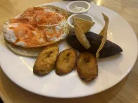 Hotel y restaurante premier - Desayuno