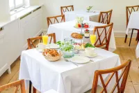 Lundsgaard Gods Badehotel Hotels in Mesinge