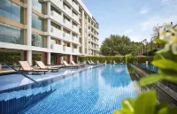 Hyatt Centric Sector 17 Chandigarh - Pools