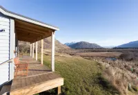 Shotover Country Cottages - Tiny houses