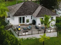 Runaway Hill Inn Hotels in Dunmore Town