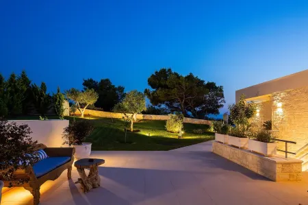 Elias Villa in Kalathas