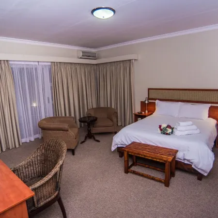 Adelante Lodge