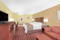 Super 8 by Wyndham Kerrville TX Hotels in Center Point