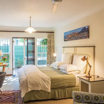 Hedge House Guest House Hoteles cerca de Estadio Athlone