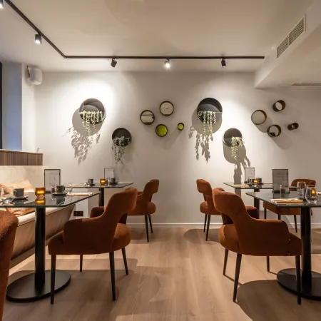 One Two Four - Hotel & Spa