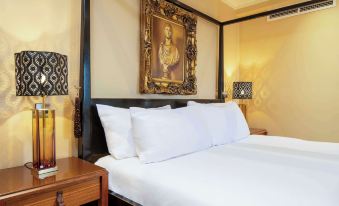 The Queen at Chester Hotel, BW Premier Collection