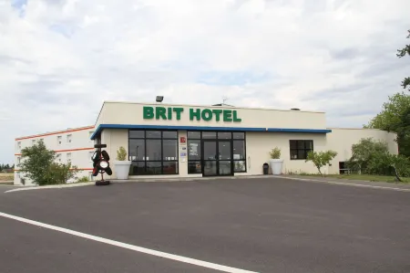 Brit Hotel Montargis Отели в г. Морман-Сюр-Верниссон