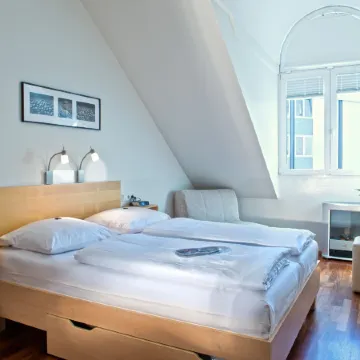 Town Hotel Wiesbaden - Kleines Privathotel in Bestlage Отели рядом с достопримечательностью «Стадион «Брита-Арена»»