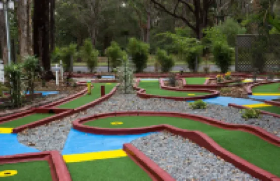 伯尼山因傑妮雅假日公園