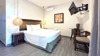 Siesta Fiesta Hotel Adults Only - 5th Avenue