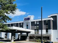 Sleep Inn Hotels near Warren Township