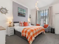 Coach Guest House Hotels near Tenby North Beach