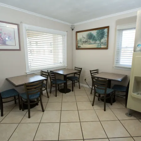 Econo Lodge Sturbridge Route 20