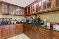 Baymont by Wyndham Waycross - breakfast