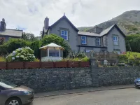 4Br Stunning Sea View Escape-Near Snowdonia & Coastal Trails Hotel di Penmaenmawr