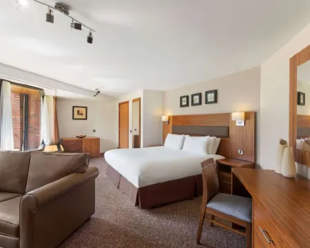 Ramada by Wyndham Telford Ironbridge Hotels in Telford