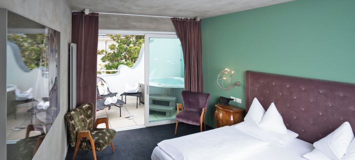 Boutique Hotel Imperialart Hotele w: Merano