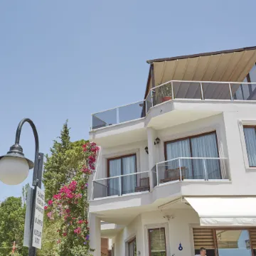 Tymnos Hotel