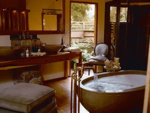 Tsala Treetop Lodge