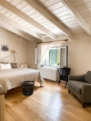 Kaloudis Studios & Apartments