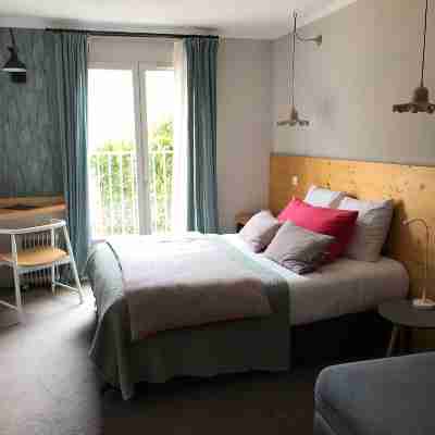 Hotel Spa Azteca Barcelonnette Rooms