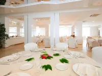 Hotel Excelsior Hotele w: Vasto